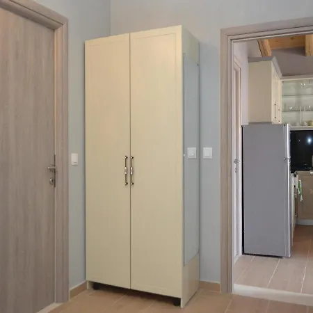 Two-bedroom In クサミル